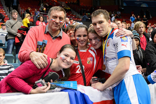 Matěj Jendrišák s rodinou.