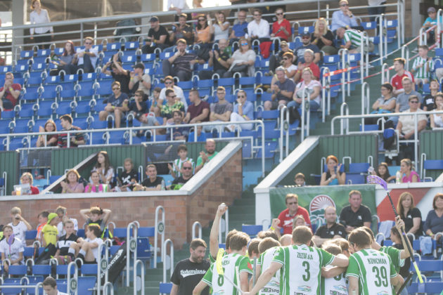 4. ročník Open Air letos přilákal do ochozů štvanické tenisové arény přes tisícovku diváků. Foto: FbŠ Bohemians