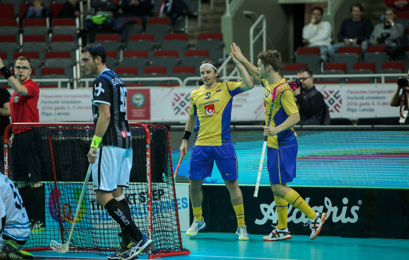 Alexander Galante Carlström a Jonas Svahn se radují po jednom z gólů do sítě Německa. FOTO: Flickr IFF