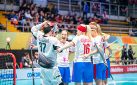 České florbalistky vstoupily do MS 2019 výhrou nad Lotyšskem. Foto: Claudio Schwarz, unihockey-fotos.ch