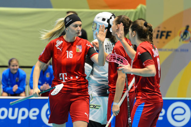 Tereza Urbánková v utkání proti Slovensku. Foto: Martin Flousek, Český florbal