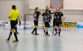 Židenice se po výhře v derby vrátily do boje o play off. Foto: Bulldogs Brno, Český florbal