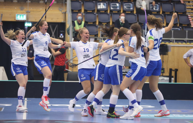 Finské florbalistky jsou ve finále světového šampionátu. Foto: Adam Troy
