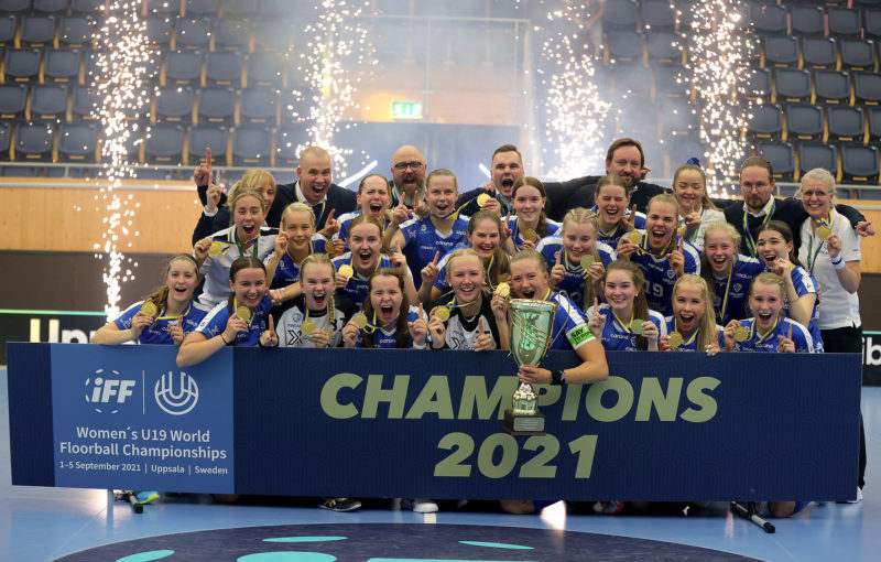 Finsko slaví zlato na MS juniorek. Foto: Per Wiklund