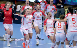 Švýcarsko bere po zápase o třetí místo bronz. Foto: Per Wiklund, www.perwiklund.se