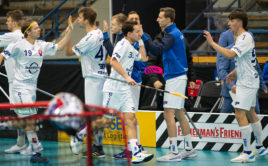 Po výhře nad Estonskem si slovenští hráči dokráčeli pro sedmou příčku na MS. Foto: Ari Arola