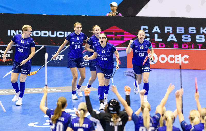 Finsko postupuje do finále světového šampionátu žen v Singapuru. Foto: Martin Flousek, Český florbal