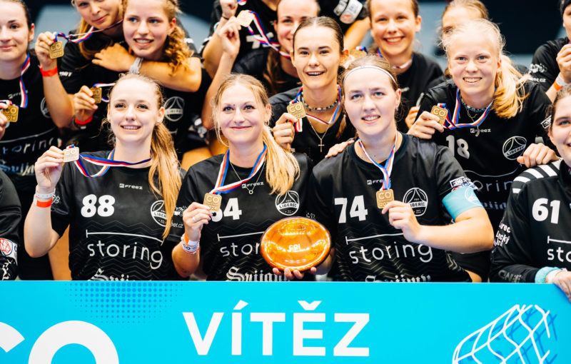 Florbalistky Liberce slaví výhru na Czech Open 2024. Foto: Floorball in Prague