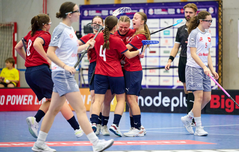 České juniorky porazily Švýcarsko, to ale vyhrálo turnaj. Foto: Český florbal