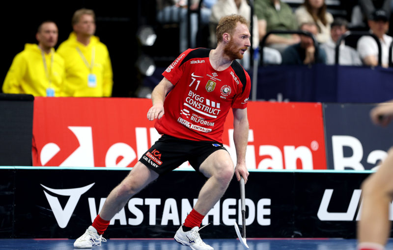 Ondřej Němeček ve švédském superfinále 2025. Foto: Per Wiklund, Svensk Innebandy