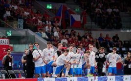 Česká reprezentace ve finále juniorského mistrovství světa, Foto: Matyáš Klápa, Český Florbal