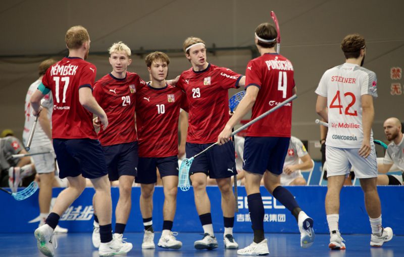 Češi berou po výhře 7:2 bronzové medaile. Foto: Český florbal