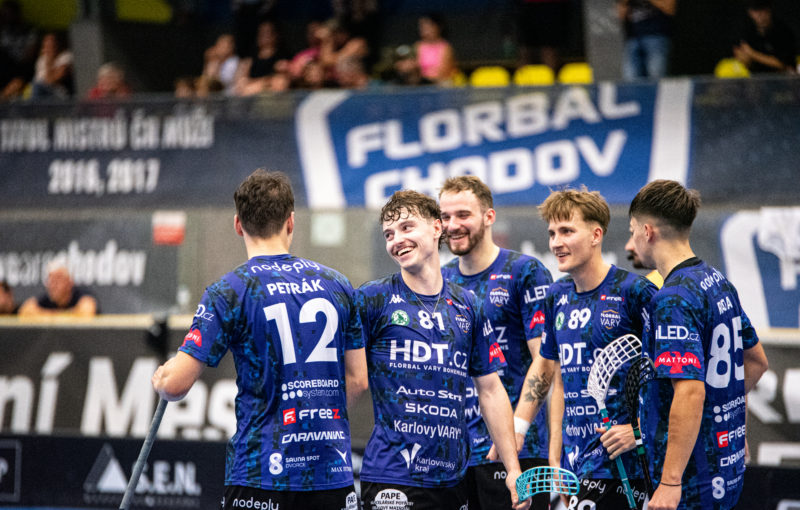 Oslava hráčů HDT.cz Vary Bohemians. Foto: Jakub Mokrý, Florbal Chodov