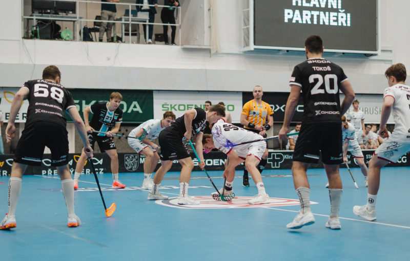 Začátek zápasu mezi Boleslaví a Tatranem, Foto: Florbal Mladá Boleslav