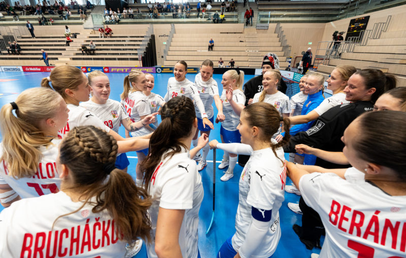 Momentka z posledního turnaje Euro Floorball Tour v Churu. Foto: Český florbal