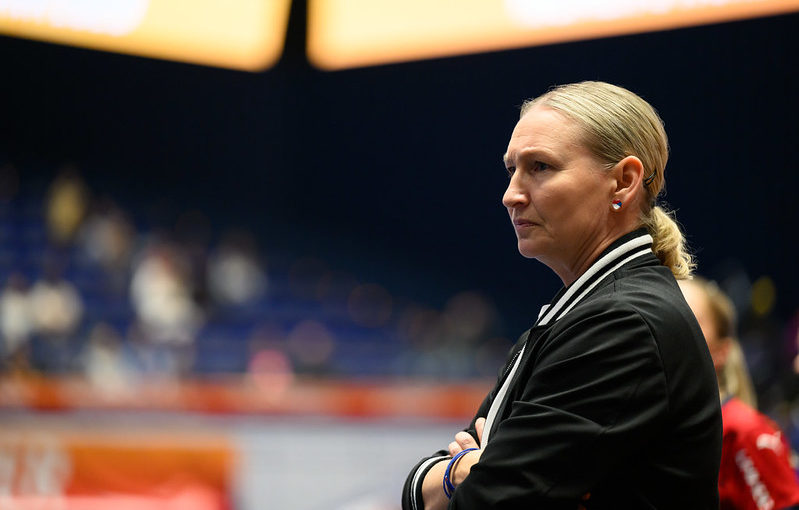 Kati Eteläpää: na lavičce české reprezentace - Foto: Flickr IFF