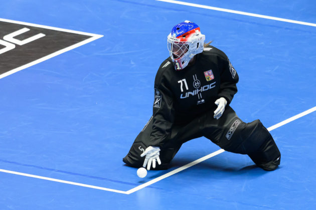 Nikola Příleská během semifinále proti Finsku. Foto: IFF